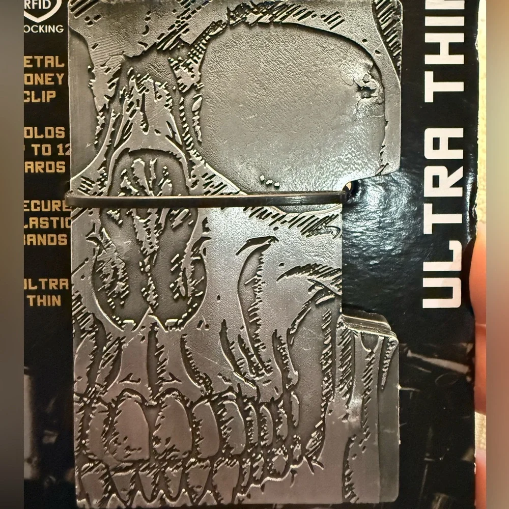 RFID Blocking Aluminum Wallet - Black Skull Design